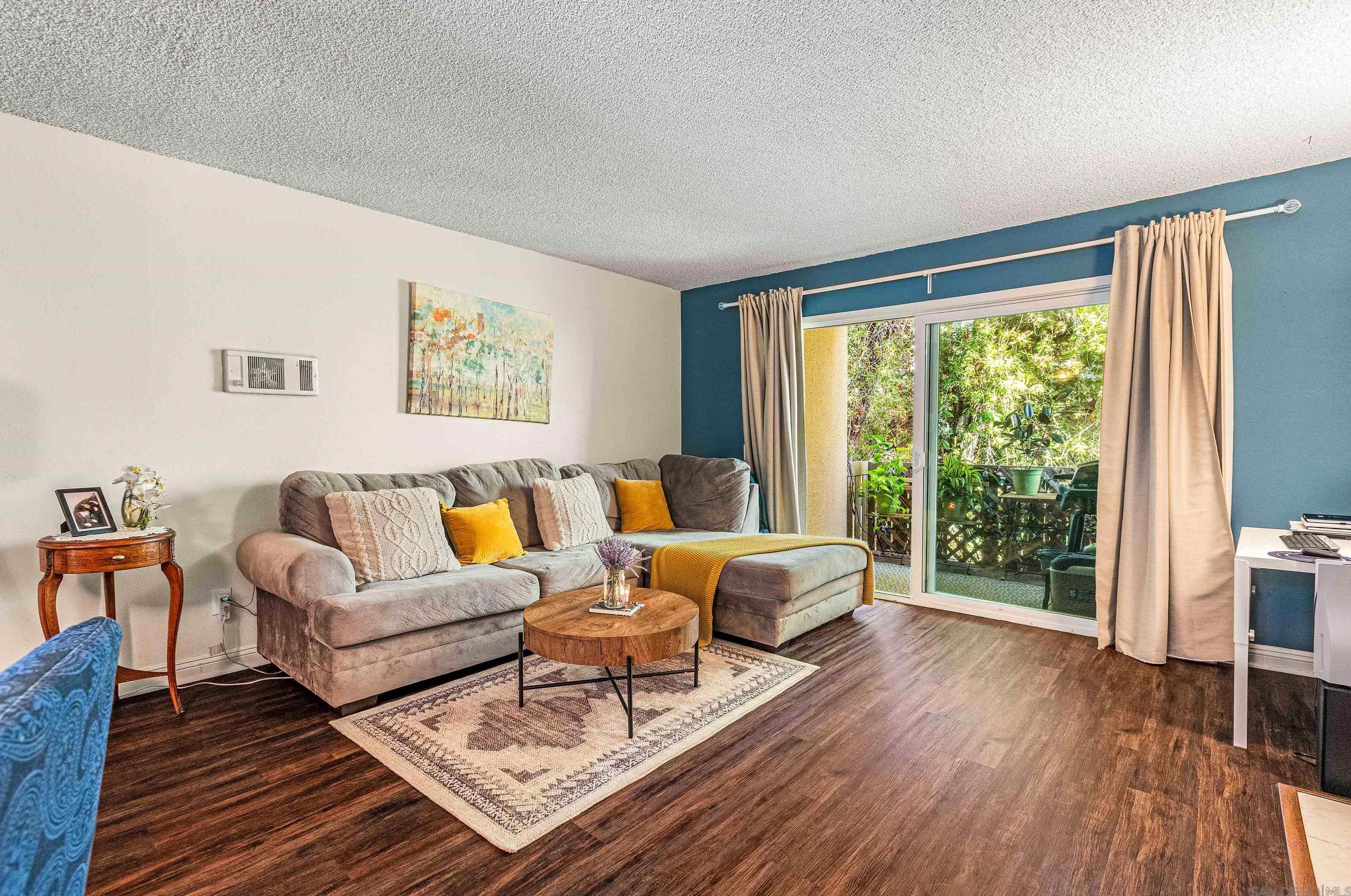 5700 Baltimore Dr 113, La Mesa, CA 91942