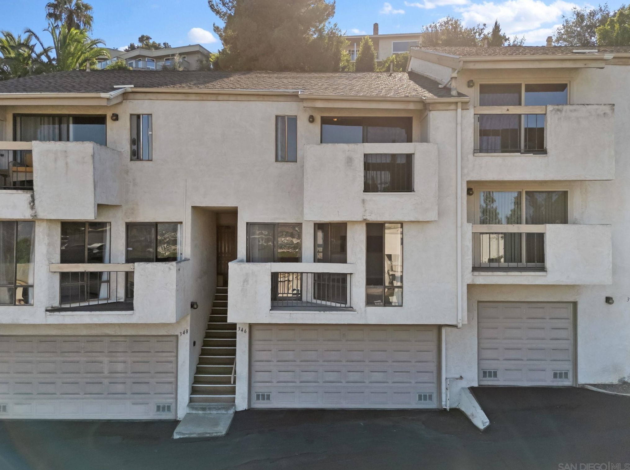 346 Travelodge Dr, El Cajon, CA 92020-4162