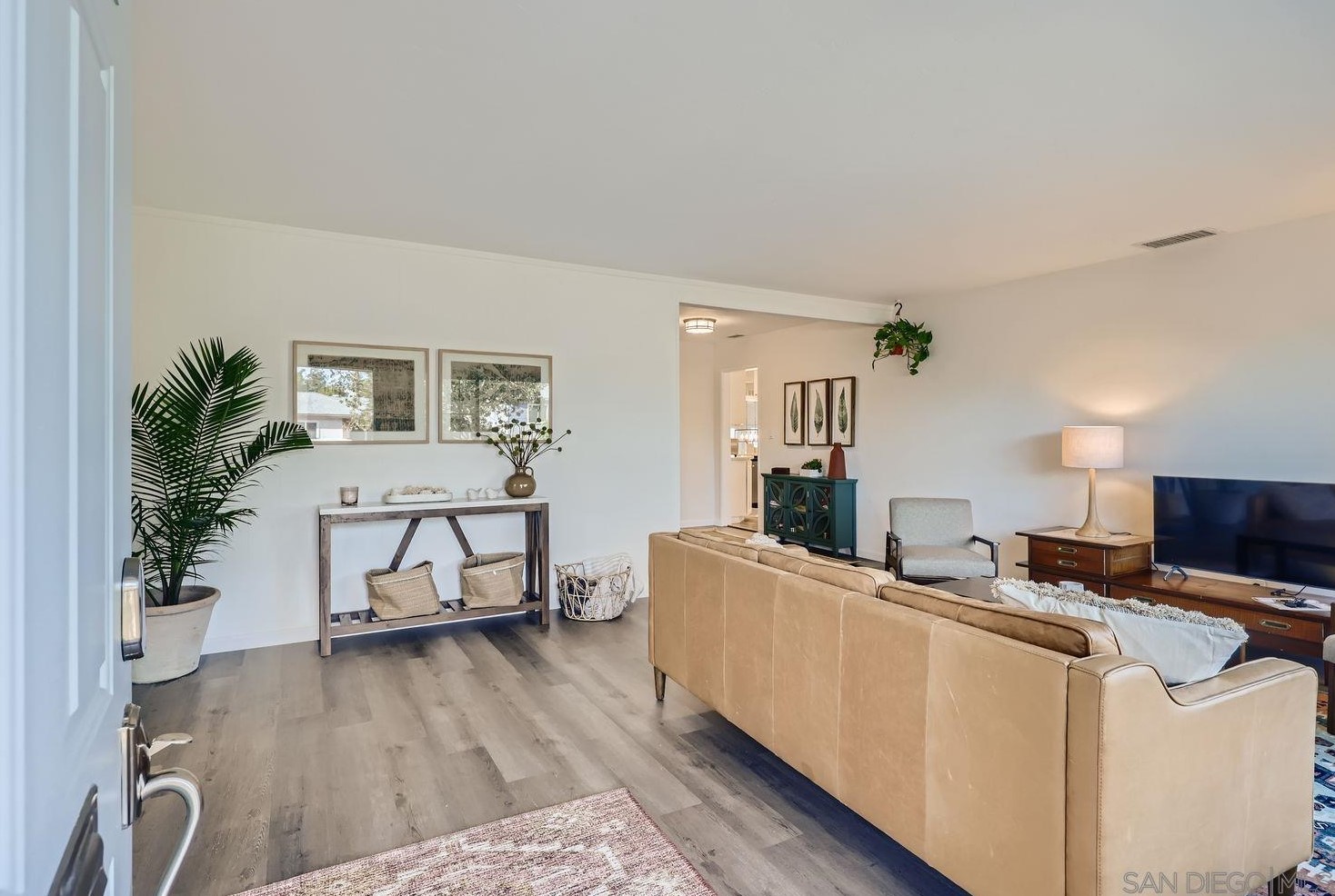 6930 Bruce Ct, La Mesa, CA 91942