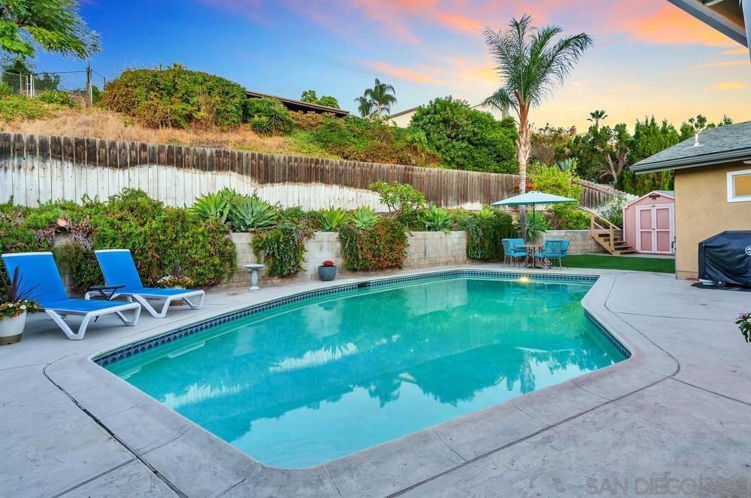 7523 Golfcrest Dr, San Diego CA 92119-1228 exterior