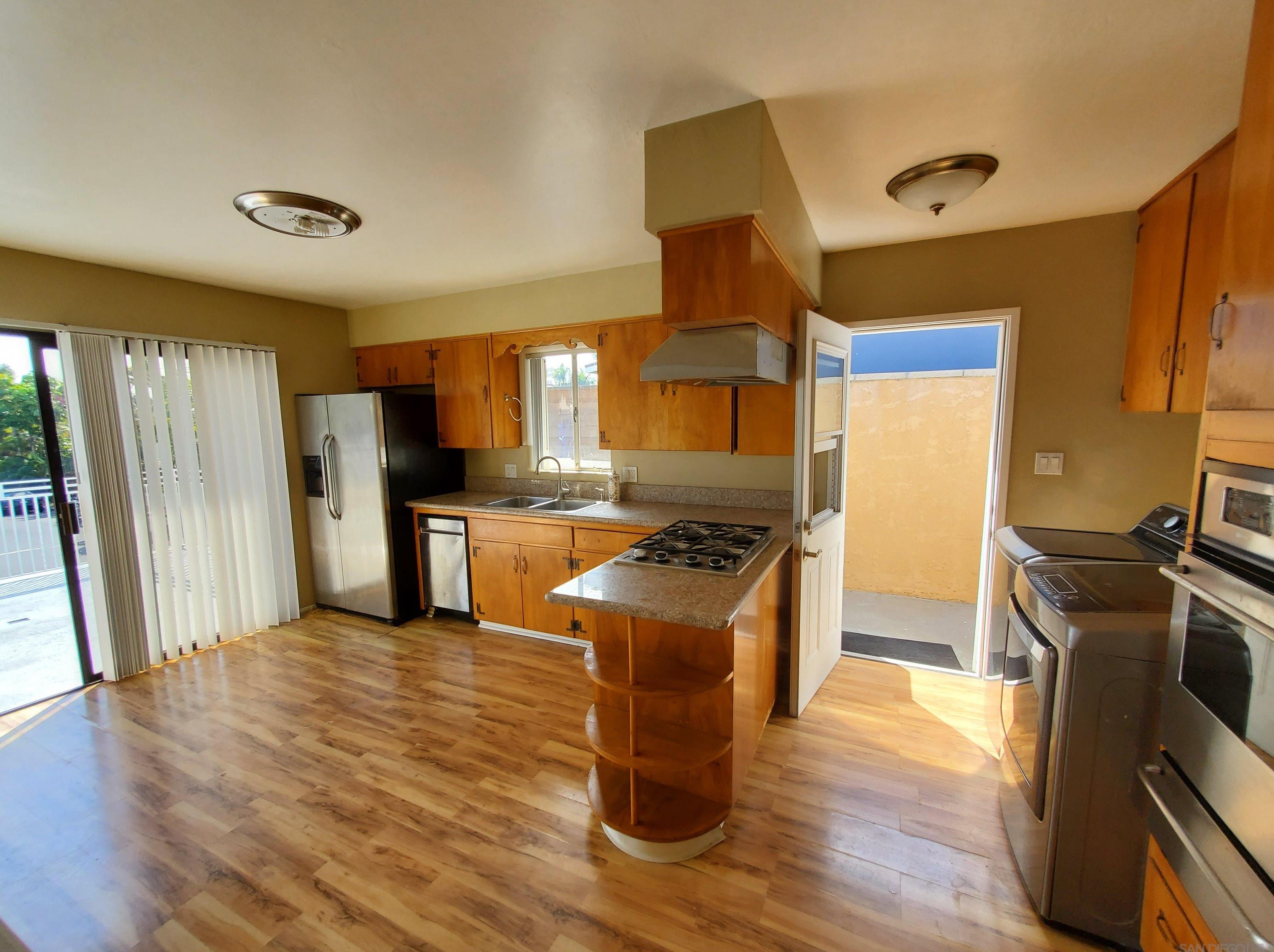 1102 Archer St, San Diego, CA 92109