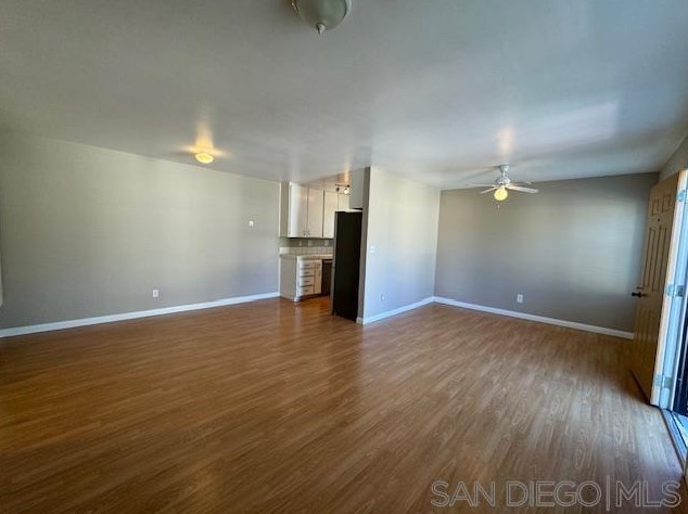 6696 Omega Dr, San Diego CA  92139-3847 exterior