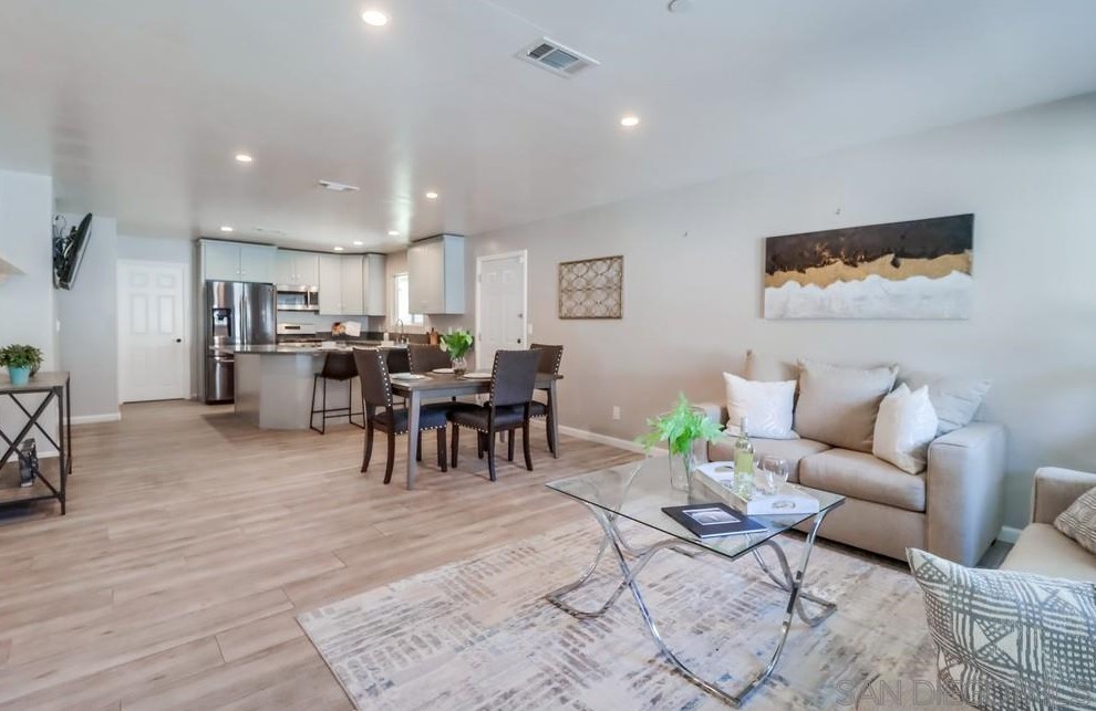 540 Leghorn Ave, San Diego, CA 92114-5735