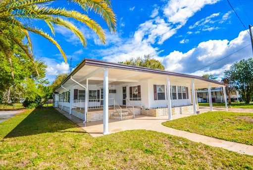 5250 bolton dr zephyrhills fl 33542 mls t2866429 coldwell banker