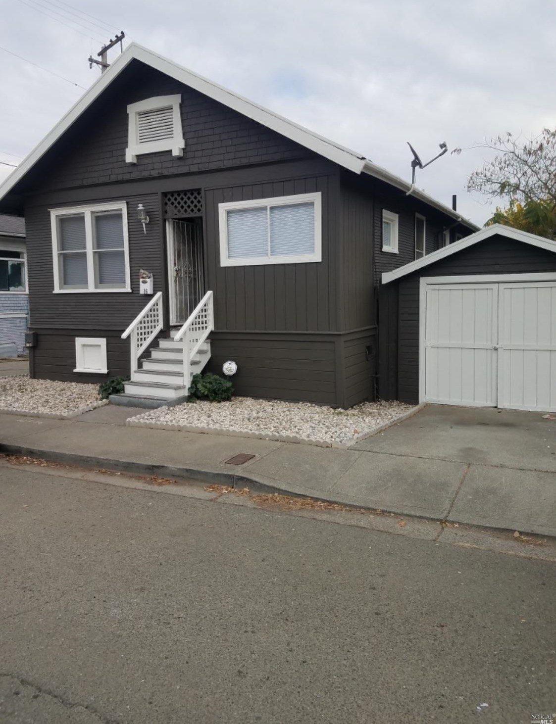 716 Alameda St, Vallejo, CA 94590