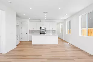 1081 Aldersgate Way, Plumas Lake, CA 95961 - Photo 14