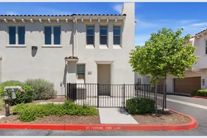 5301 E Commerce Way #26101, Sacramento, CA 95835 - Photo 2