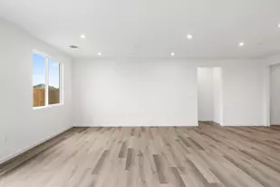 1131 Camomile Dr, Plumas Lake, CA 95961 - Photo 18