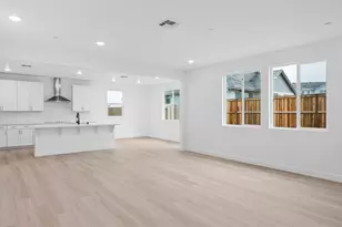 2009 Gentle Rain Dr, Roseville, CA 95747 - Photo 8