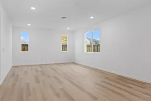 5057 Green Feather Wy, Roseville, CA 95747 - Photo 18