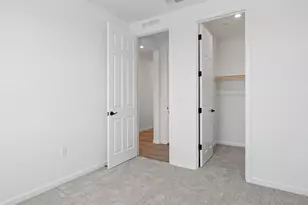 1095 Camomile Dr, Plumas Lake, CA 95961 - Photo 6