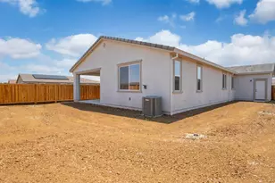 1095 Camomile Dr, Plumas Lake, CA 95961 - Photo 34