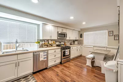 8232 Garry Oak Drive, Citrus Heights, CA 95610 - Photo 12