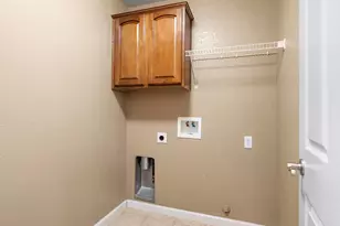 441 Picasso Cir, Sacramento, CA 95835 - Photo 10