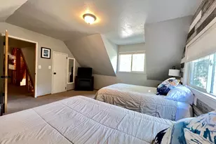 1560 Lanny Ln, Olympic Valley, CA 96146 - Photo 18