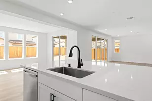 2646 Hamilton Dr, Lodi, CA 95242 - Photo 16