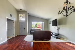 528 Millfront Ave, Yuba City, CA 95991 - Photo 6