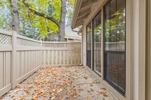 3997 Park Cir Ln, Carmichael, CA 95608 - Photo 40