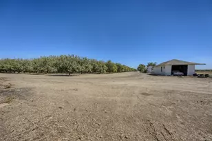 743 College City Rd, Arbuckle, CA 95912 - Photo 34