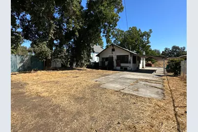 2125 E Myrtle Street, Stockton, CA 95205 - Photo 24