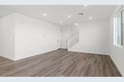 879 Osprey Drive, Lathrop, CA 95330 - Photo 14