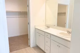 809 S Walker Ln, Stockton, CA 95215 - Photo 4