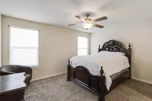 301 Maidenbrook Ln, Sacramento, CA 95823 - Photo 10