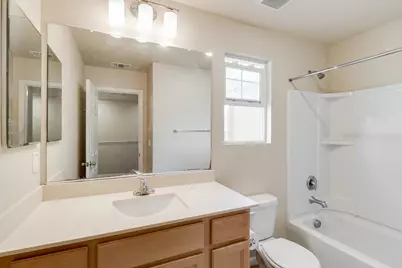 301 Maidenbrook Lane, Sacramento, CA 95823 - Photo 16