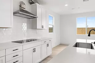 1224 Silver Feather Wy, Roseville, CA 95747 - Photo 16