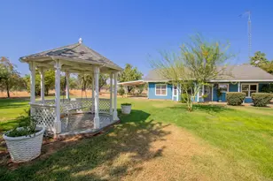 6595 Wisconsin Ave, Arbuckle, CA 95912 - Photo 44