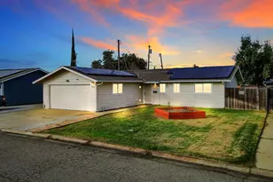 908 Hollingsworth Ct, Lincoln, CA 95648 - Photo 2