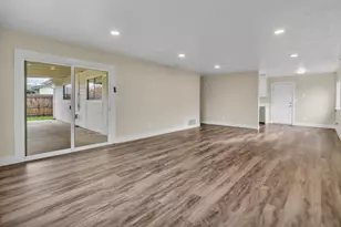 908 Hollingsworth Ct, Lincoln, CA 95648 - Photo 14