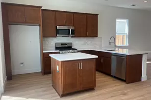 3360 Houser Ct, Davis, CA 95616 - Photo 4