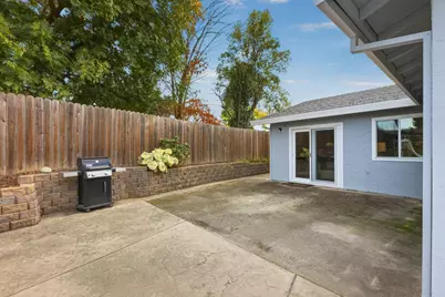 8012 Dicus Court, Citrus Heights, CA 95621 - Photo 48