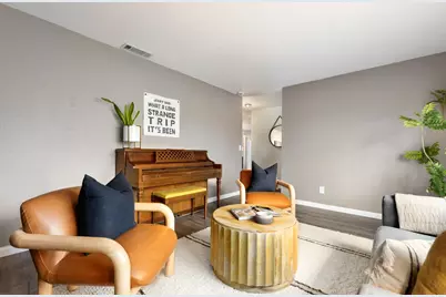 8012 Dicus Court, Citrus Heights, CA 95621 - Photo 12