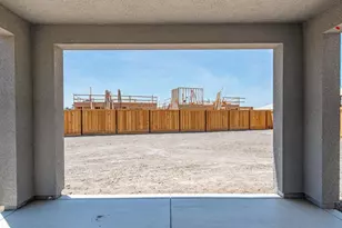 1056 Carson River Ct, Lathrop, CA 95330 - Photo 32