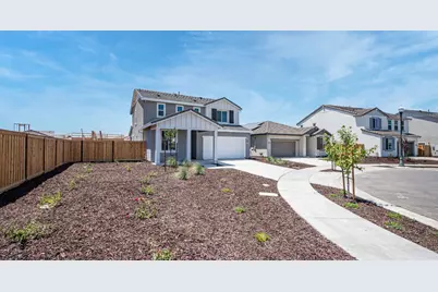 1056 Carson River Court, Lathrop, CA 95330 - Photo 6