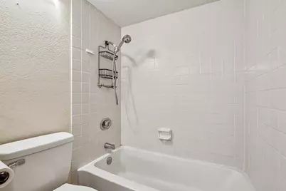 8664 Daimler Way, Sacramento, CA 95828 - Photo 18