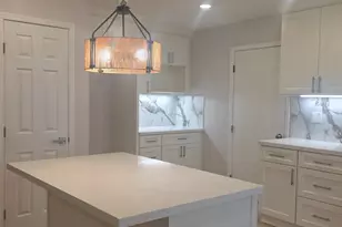 273 Riverside Dr, Woodland, CA 95695 - Photo 10