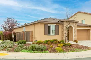 8801 Prelude Way, Elk Grove, CA 95757 - Photo 2