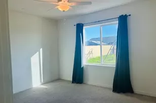 1446 Bob Hayes Dr, Olivehurst, CA 95961 - Photo 6