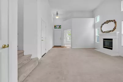 9633 Spring Breeze Court, Elk Grove, CA 95757 - Photo 6