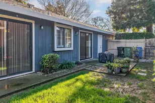 6765 Koster Way, Elk Grove, CA 95758 - Photo 32