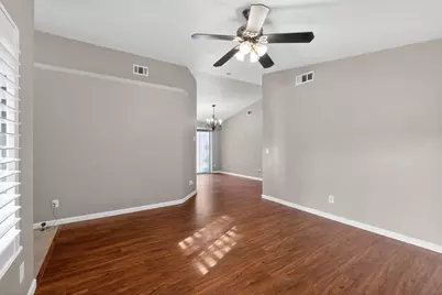 6765 Koster Way, Elk Grove, CA 95758 - Photo 10