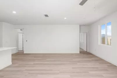 2199 Nicklaus Drive, Linda, CA 95901 - Photo 12