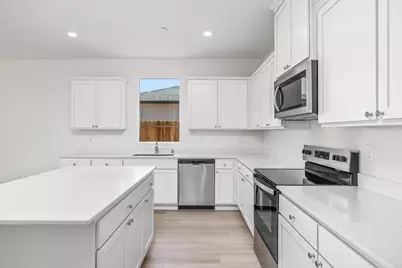 2200 Woods Drive, Linda, CA 95901 - Photo 6