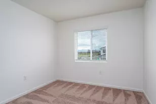 2203 Mia Dr, Newman, CA 95360 - Photo 14