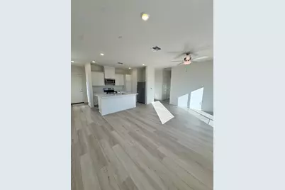 2205 Woods Drive, Linda, CA 95901 - Photo 6