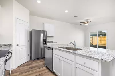 4948 E Horner Avenue, Stockton, CA 95215 - Photo 6