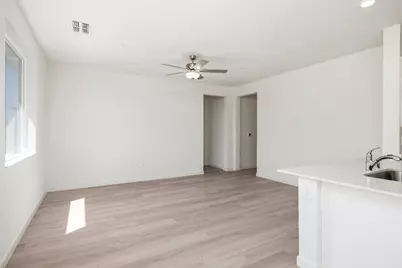 4960 E Horner Avenue, Stockton, CA 95215 - Photo 4